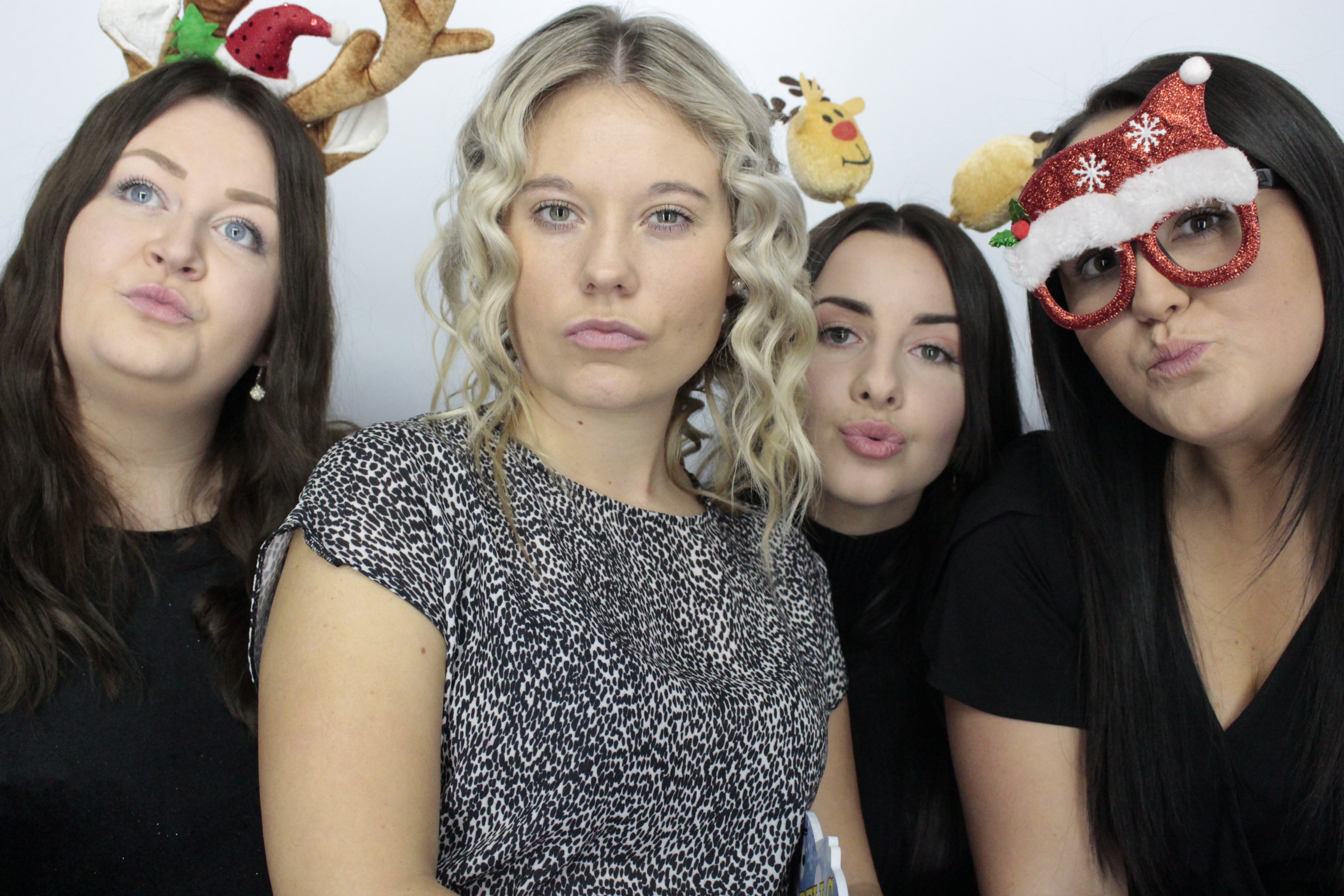 Fittleworth Medical Christmas Party | View more photos from the event at gallery.myphotoboothexperience.co.uk/u/MyPhotoBoothExperienceLtd/Fittleworth-Medical-Christmas-Party
